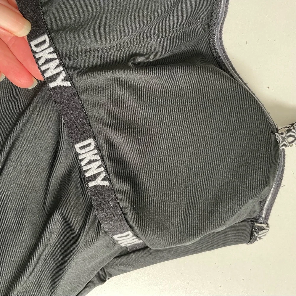 DKNY Swimsuit One Piece Geometric Padded Shelf Bra Ruching Boning Black White - Picture 11 of 16